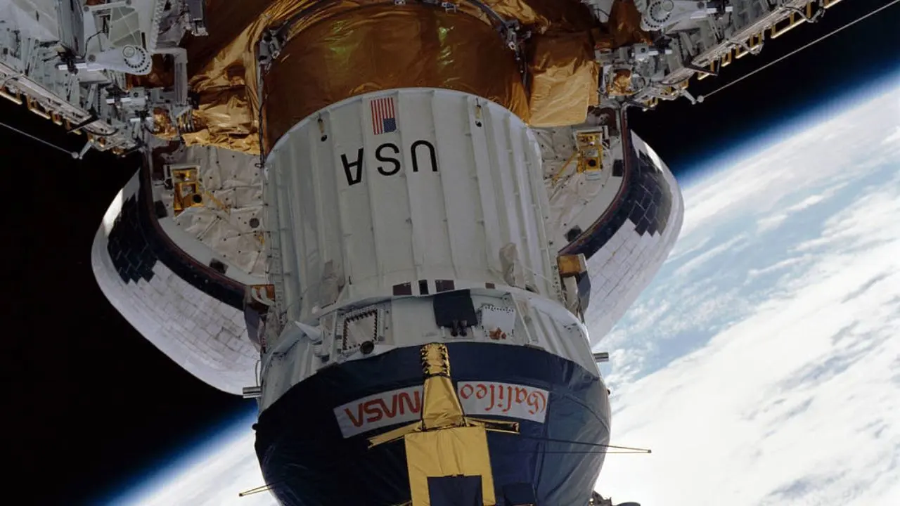 عکس روز ناسا، راه‌اندازی گالیله