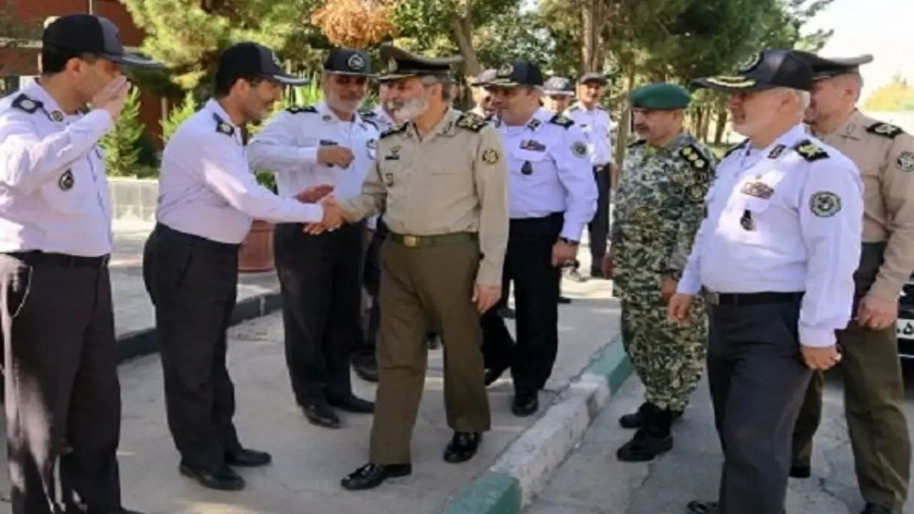 امیر موسوی از دانشگاه افسری پدافند هوایی خاتم‌الانبیا بازدید کرد