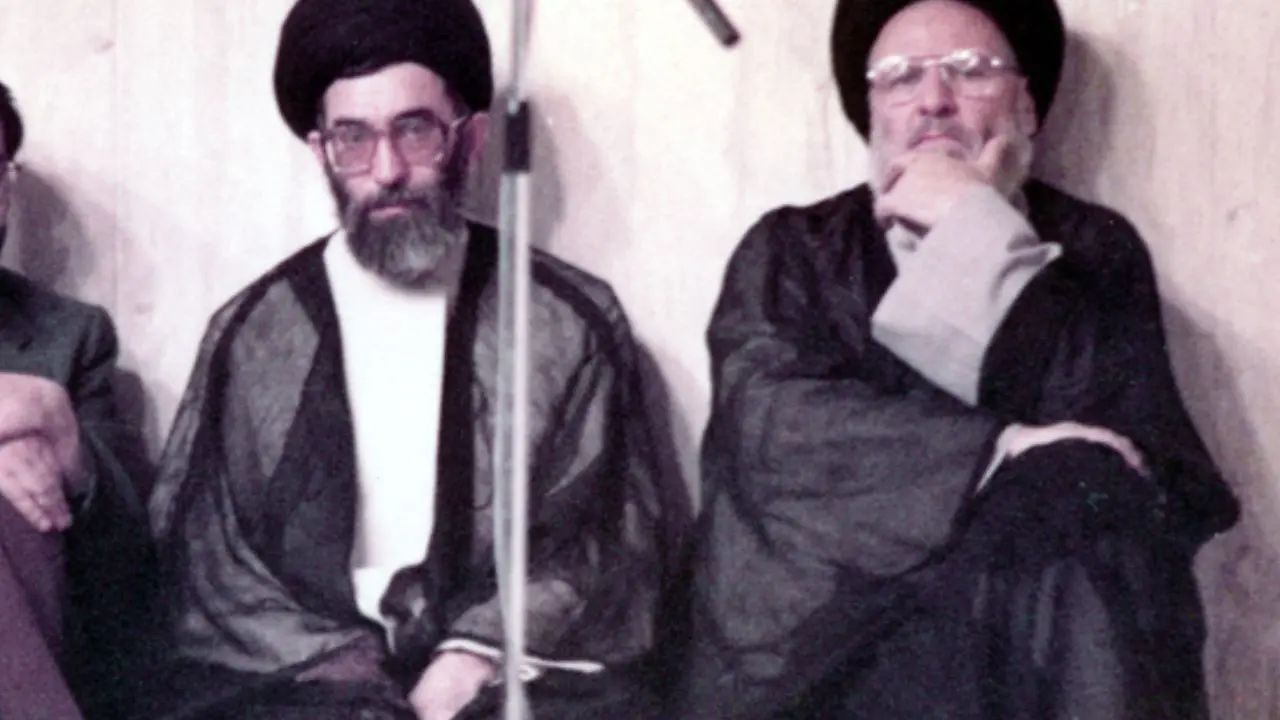 میرحسین موسوی نخست‌وزیر شد