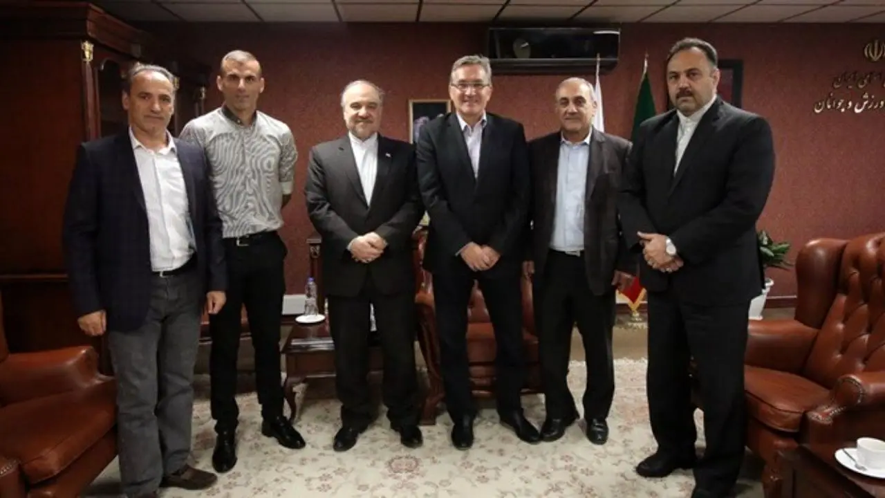 دیدار وزیر ورزش و جوانان با برانکو و سید جلال حسینی