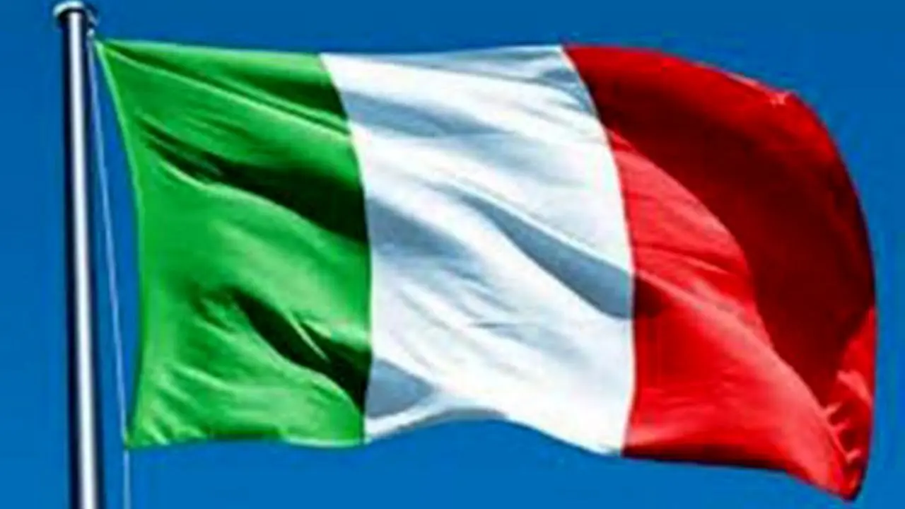 ایتالیا به اروپا مقروض می‌ماند