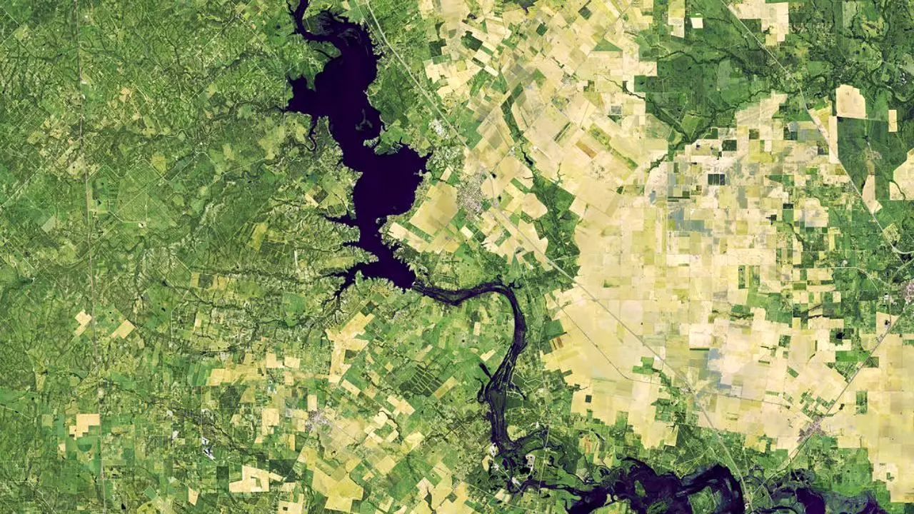 عکس روز ناسا، سیل رودخانه