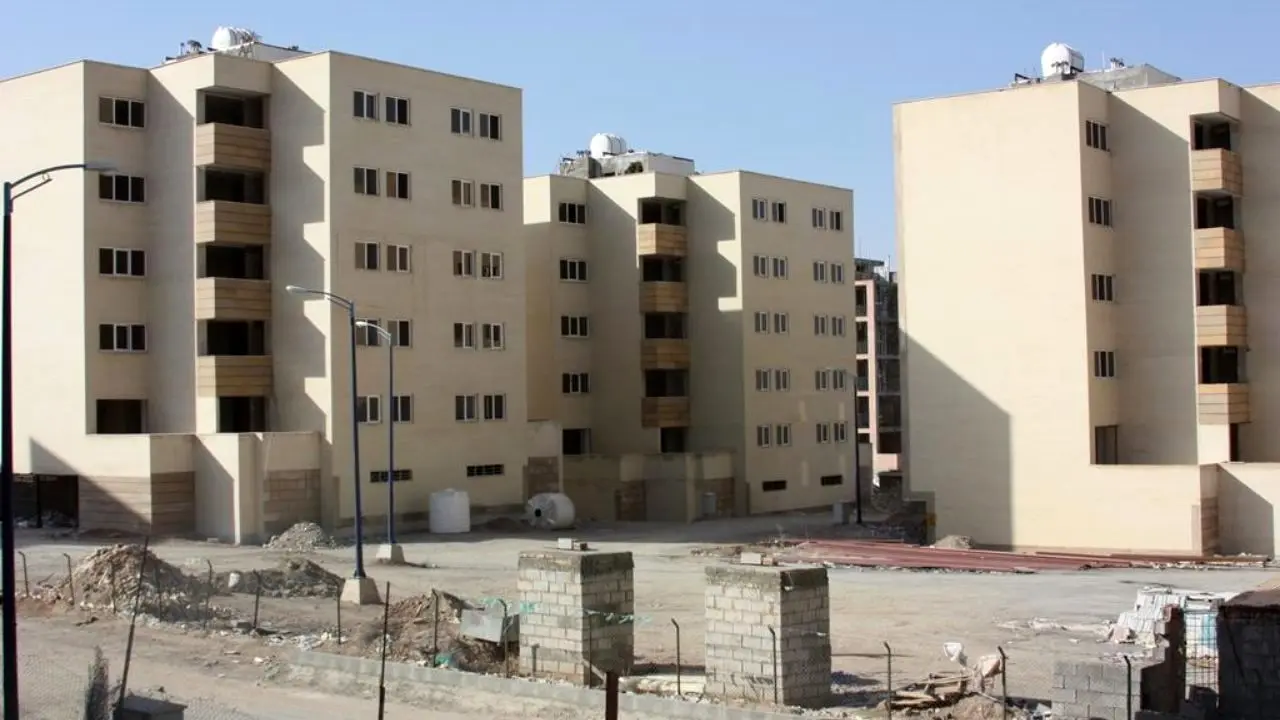 بازسازی مسکن مهر اسلام آبادغرب به کندی پیش می‌رود