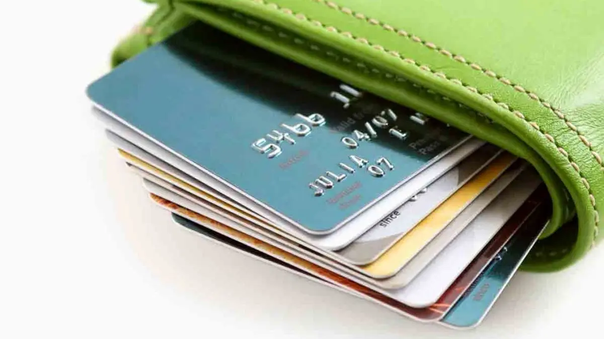 تمدید کارت‌های اعتباری در دست بررسی/پیشنهاد افزایش مبلغ کارت هدیه