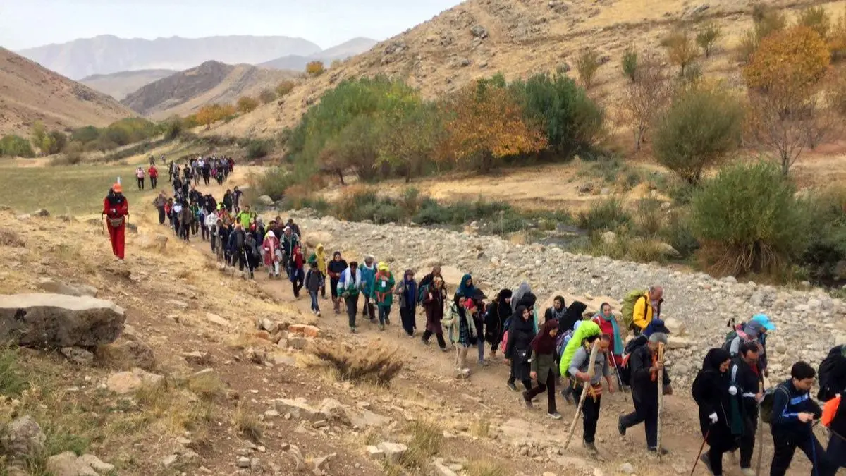 محدودیت کوهنوردی زنان در مشهد تایید شد/ زحمتکش: قانون را یادآوری کرده‌ایم!