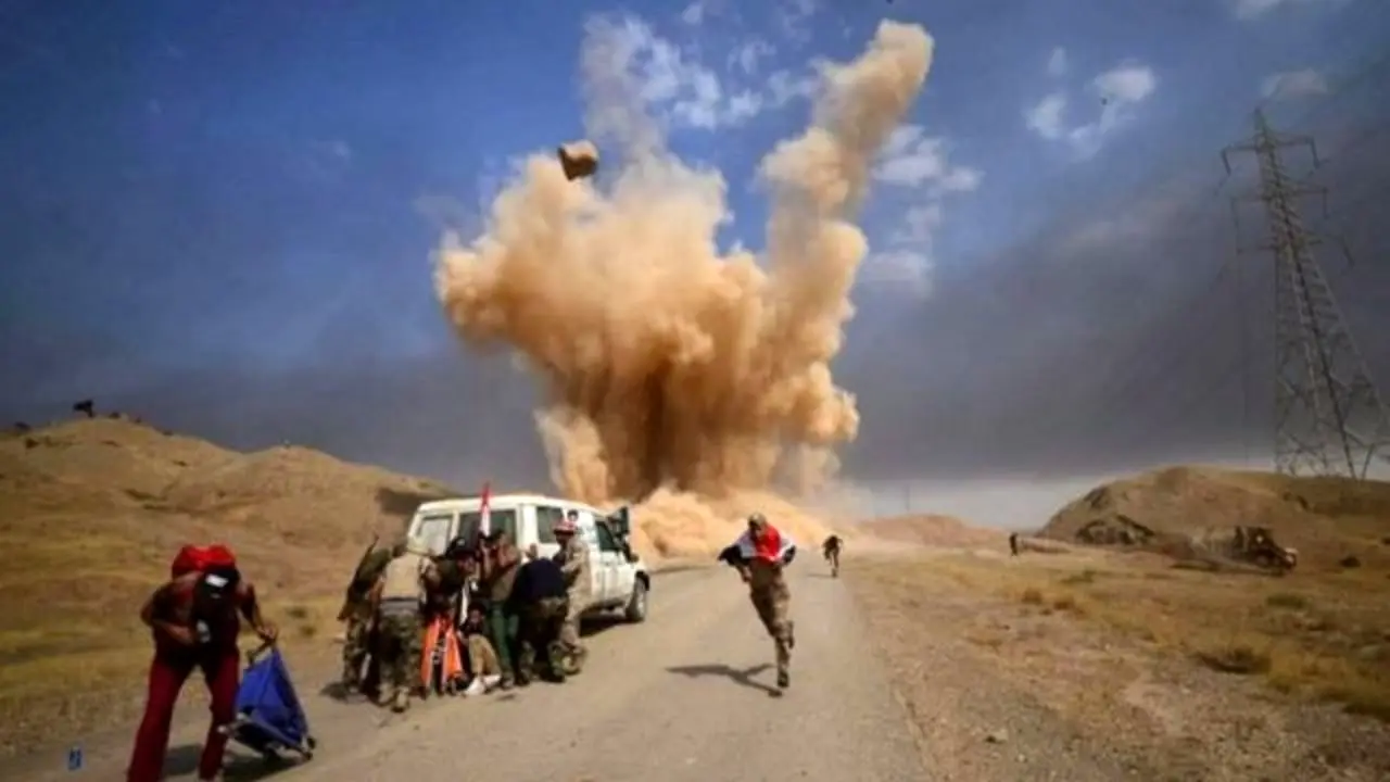 10 کشته و زخمی در انفجاری مقابل خودروی حامل دانش‌آموزان در عراق
