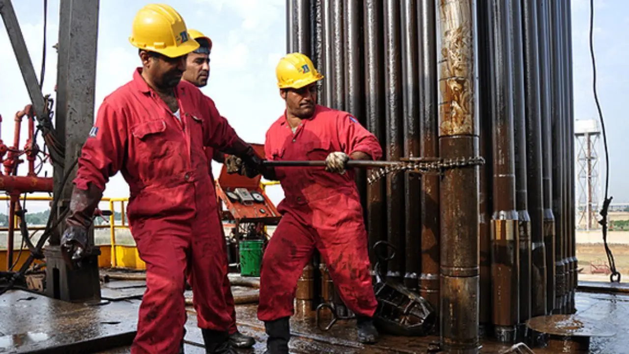 کالاهای نفتی آمریکایی در ایران ساخته شد/ تولید 5 کالای جدید نفتی در داخل + عکس