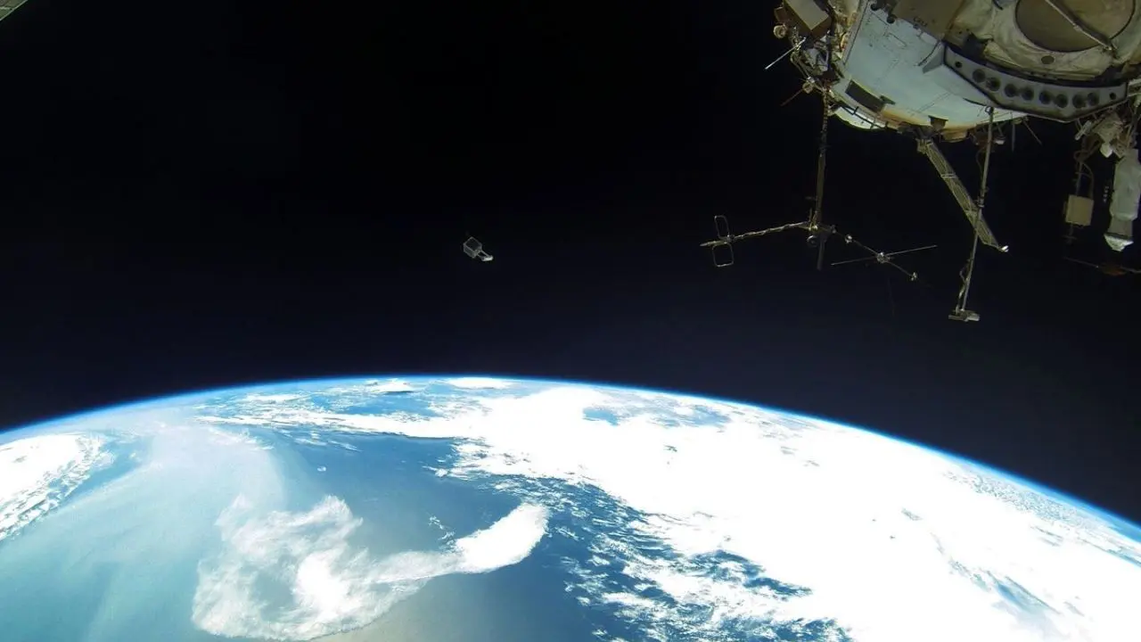 لحظه‌ پرتاب فضاپیما از فضا+ویدئو
