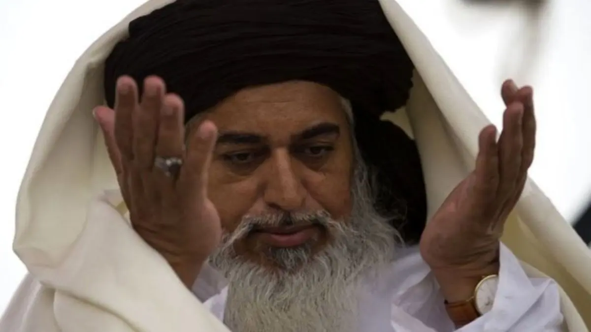 روحانی افراطی پاکستانی و 300 نفر از حامیانش بازداشت شدند