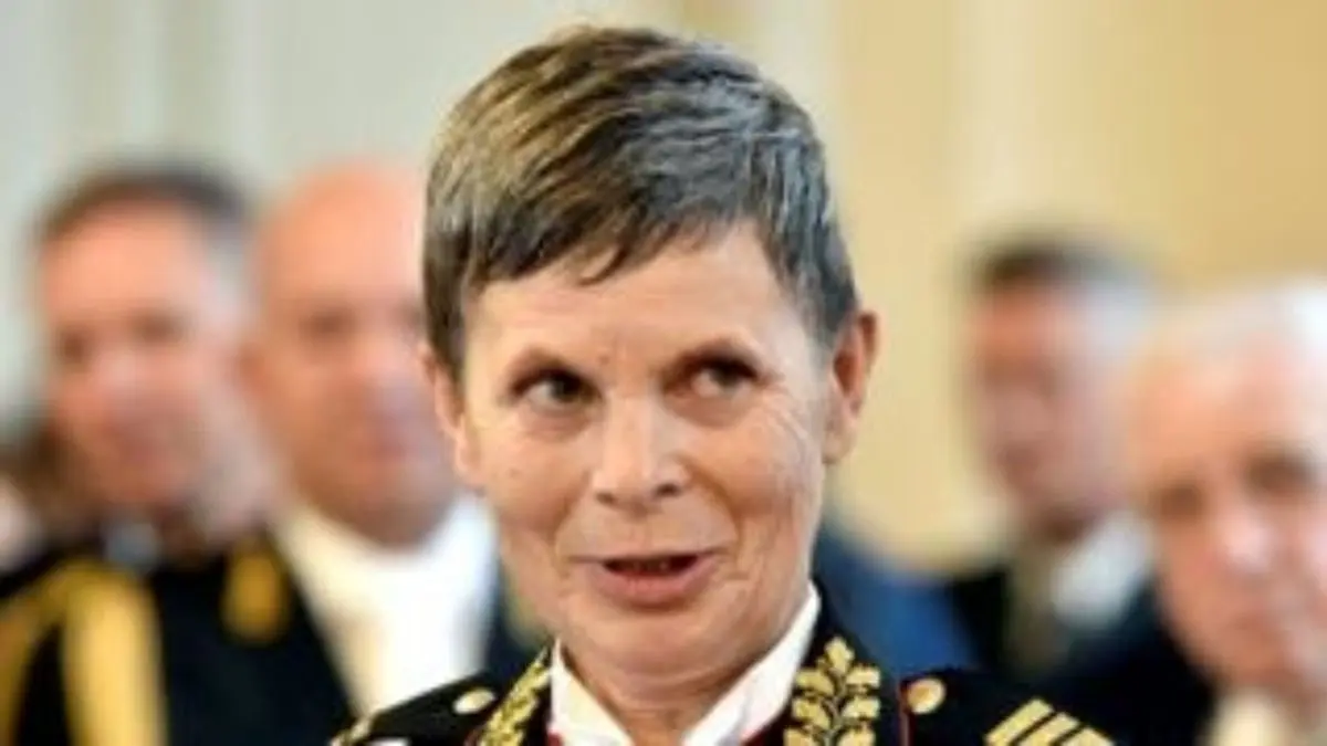 برای نخستین بار یک زن رئیس ارتش اسلوونی شد