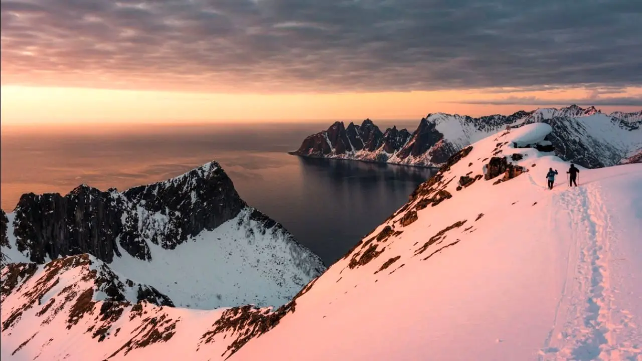 عکس روز نشنال جئوگرافیک، غروب قطبی