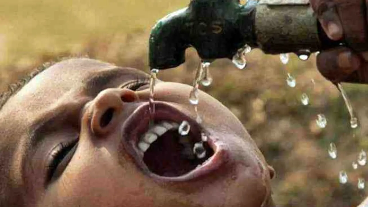 آب شیرین‌کن‌ها تنها راهکار باقیمانده برای تامین آب / امیدی به بارندگی نیست