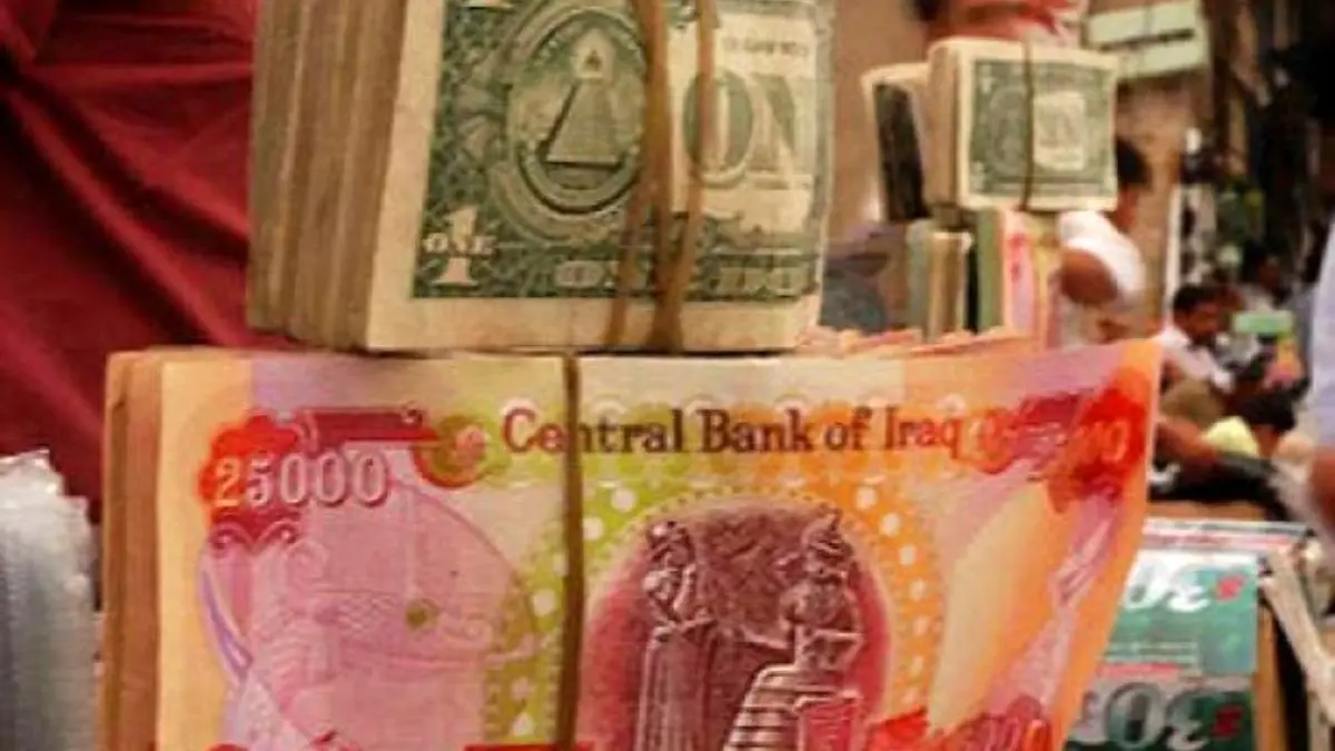 عراق فروش دلار به مسافران عازم ایران را ممنوع کرد