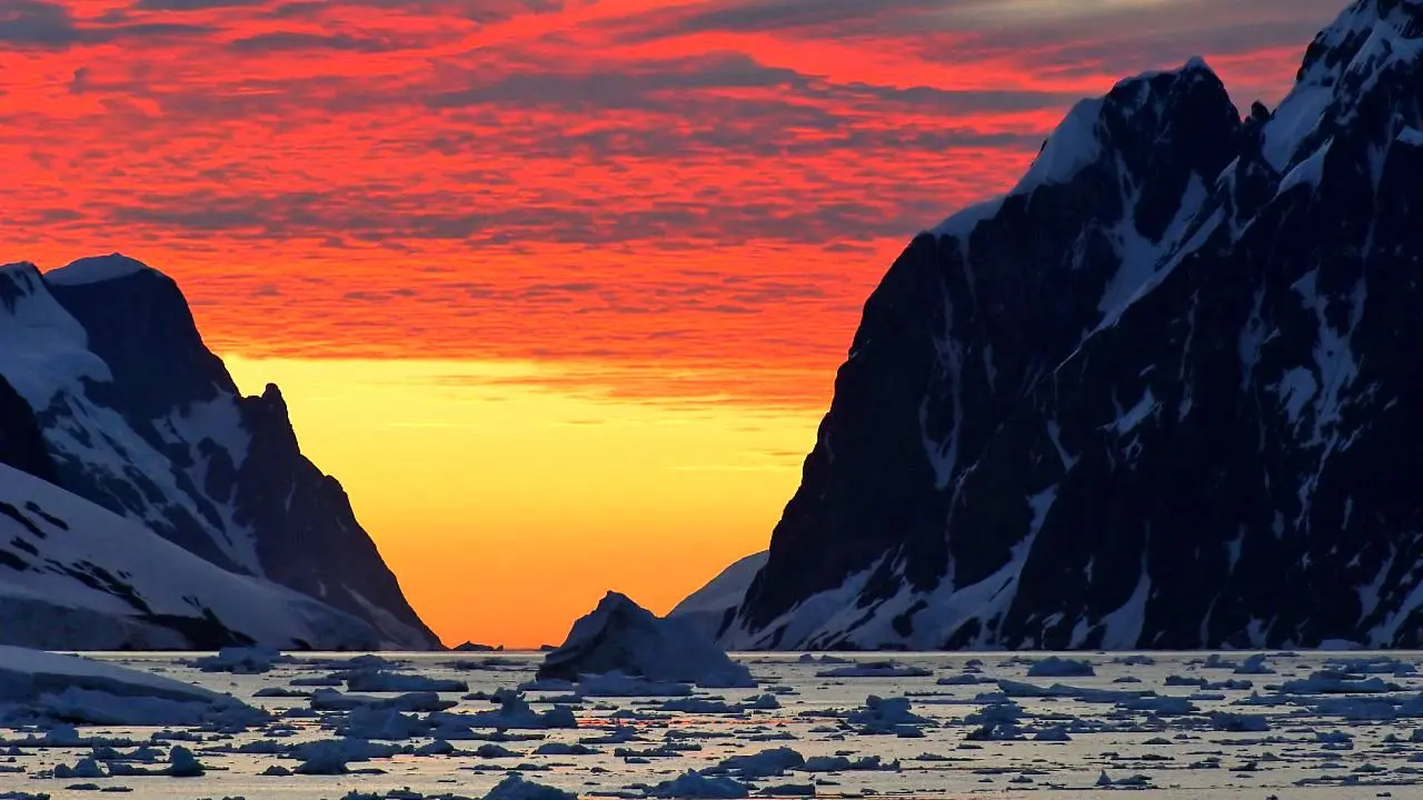عکس روز بینگ، غروب جنوبگان