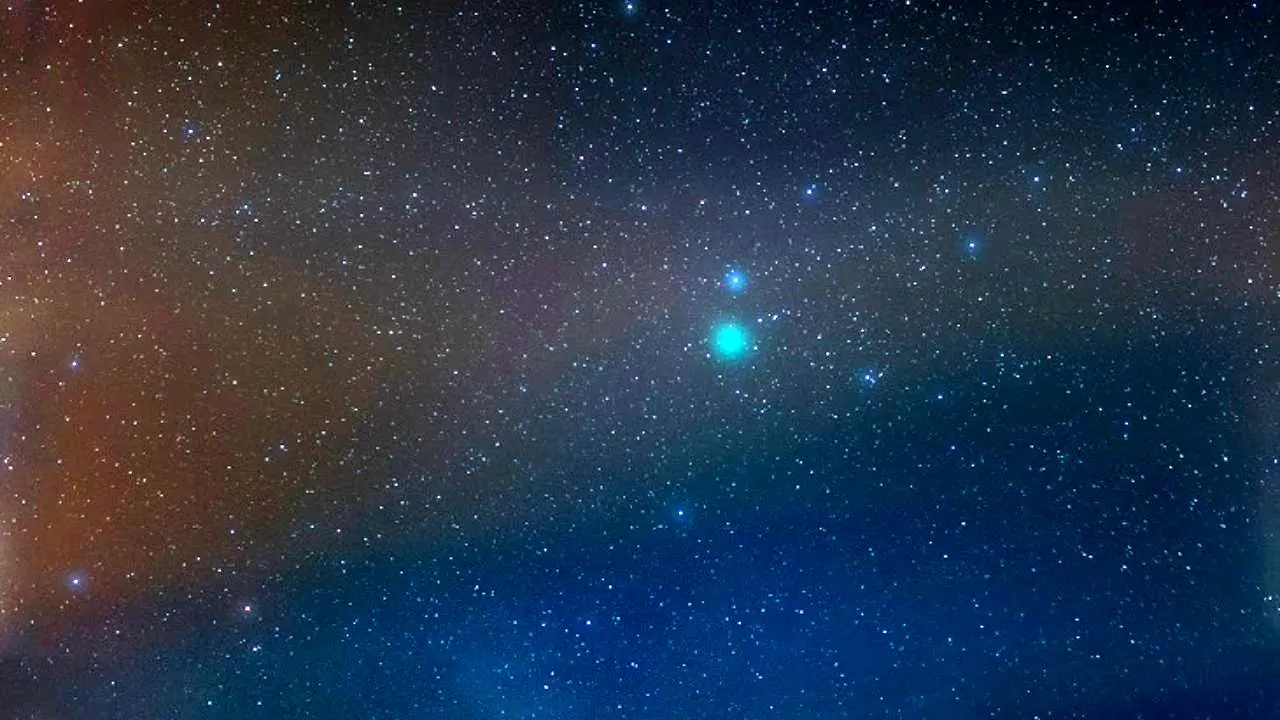 عکس روز ناسا، ستاره‌ دنباله‌دار ویرتانا
