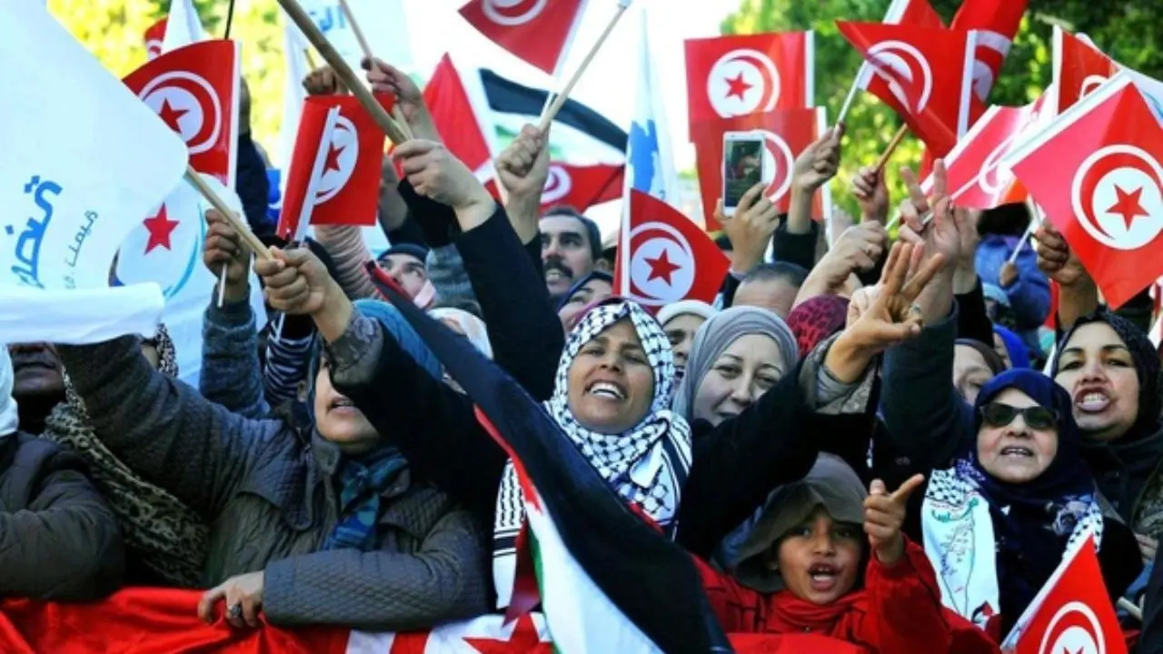 جلیقه‌قرمز‌های تونس به خیابان‌ها می‌آیند