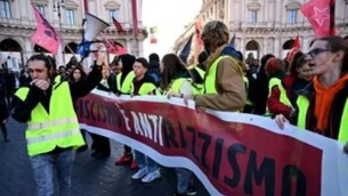 راهپیمایی گسترده مردم ایتالیا در حمایت از مهاجران