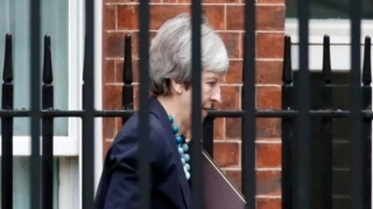 احتمال رای عدم اعتماد به نخست‌وزیر بریتانیا در روز چهارشنبه