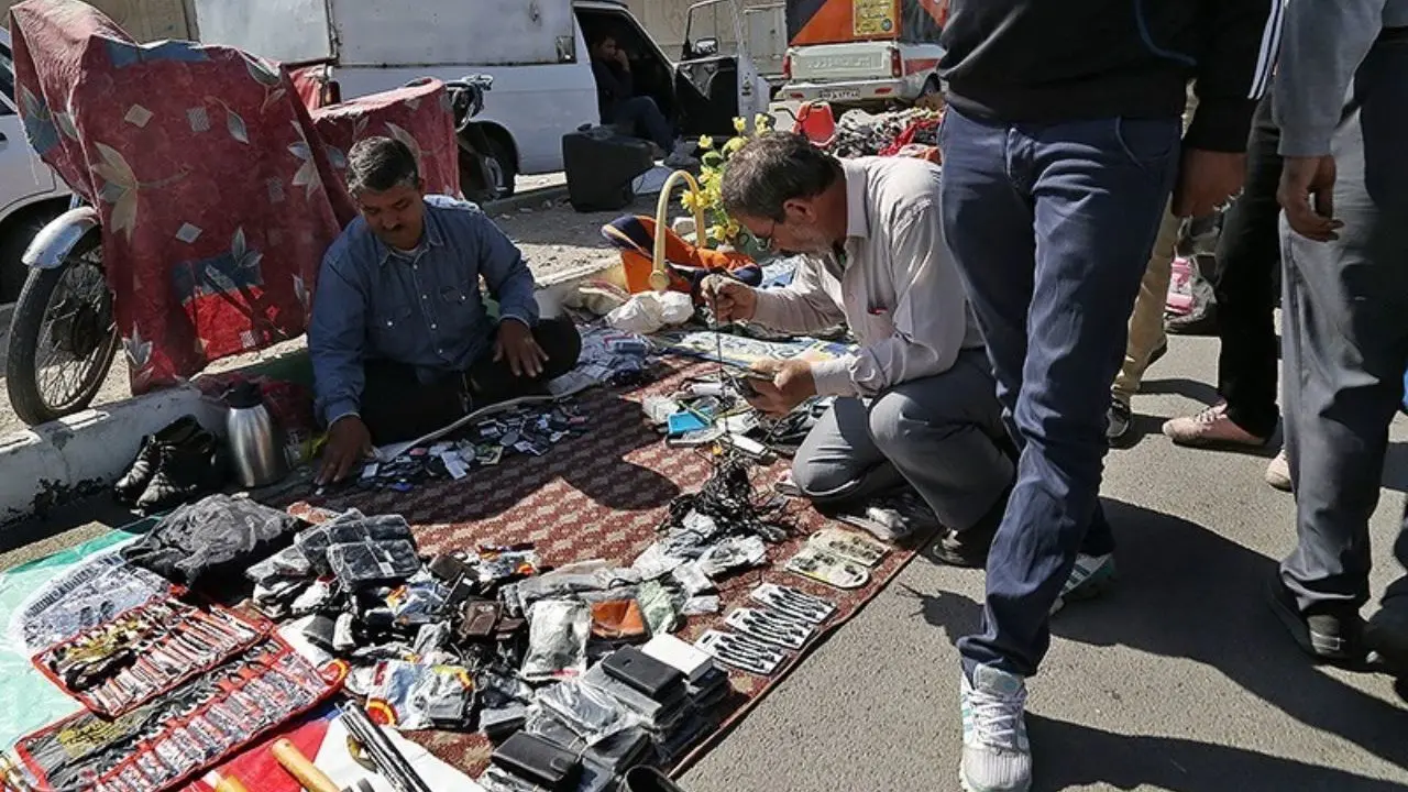 دستفروشان تهرانی ساماندهی می‌شوند