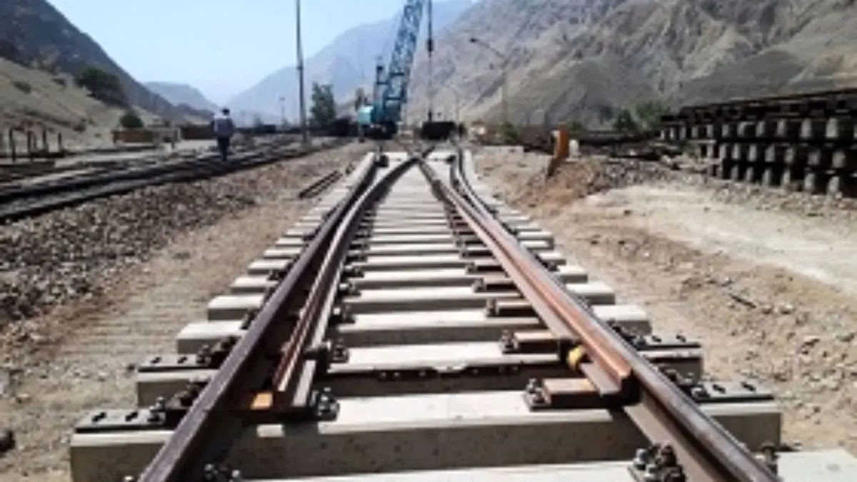 راه آهن سراسری تهران - جنوب مسدود شد