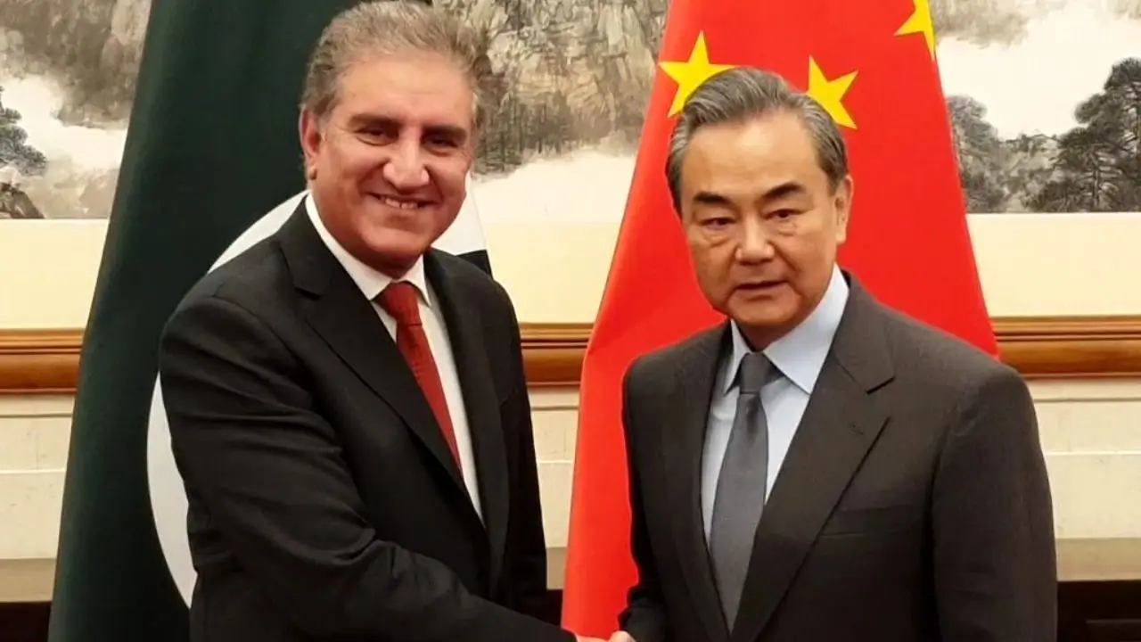 دیدار وزیران خارجه پاکستان و چین در پکن