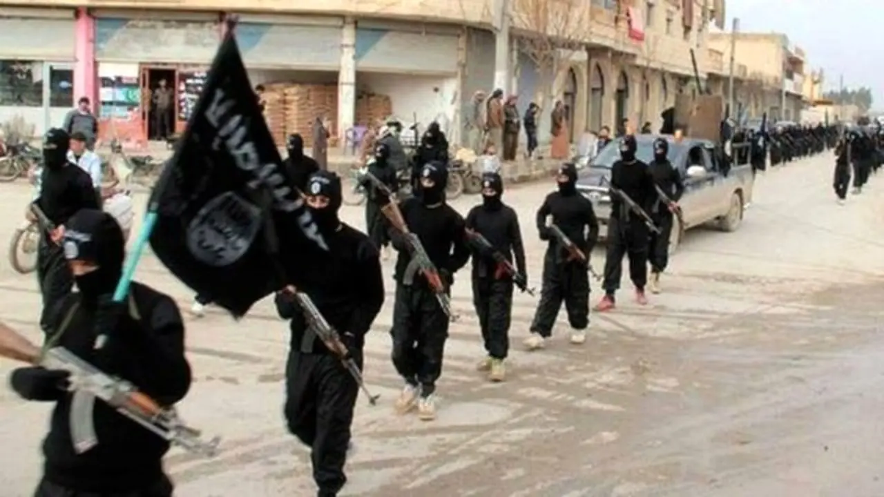 گروهک تروریستی داعش در جنوب موصل منهدم شد