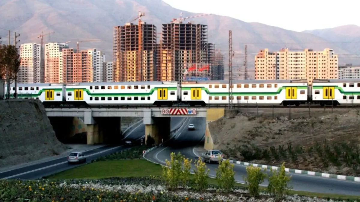 رضایت 95 درصدی مسافران مترو از افزایش اعزام قطارهای تندرو از ایستگاه کرج