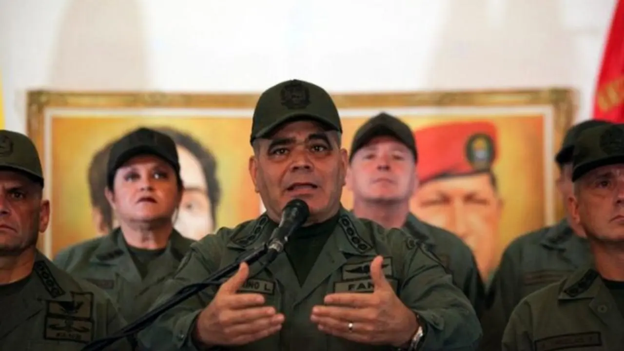 اعلام وفاداری ارتش ونزوئلا به مادورو