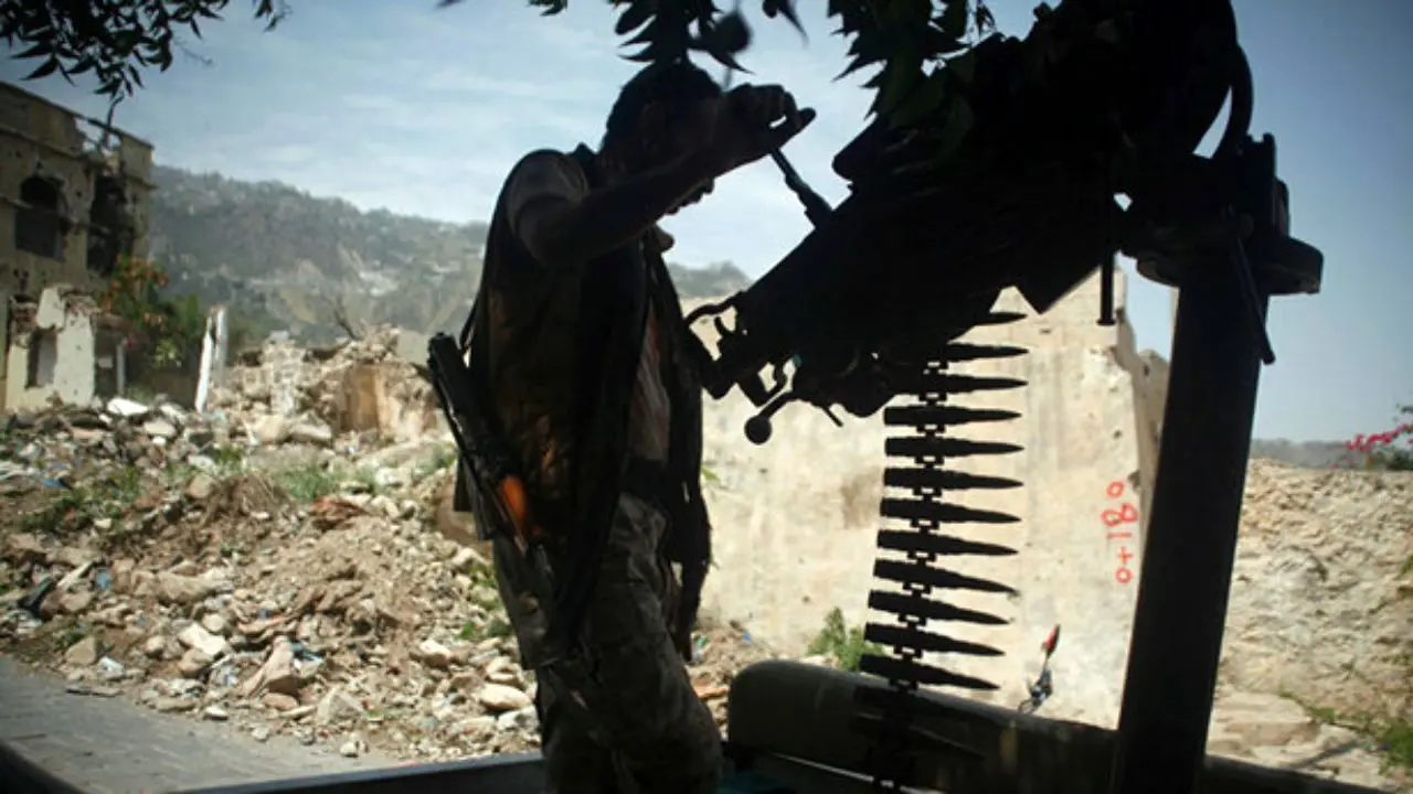 حمله پهپادی ارتش یمن به پایگاه نیروهای منصور هادی در لحج