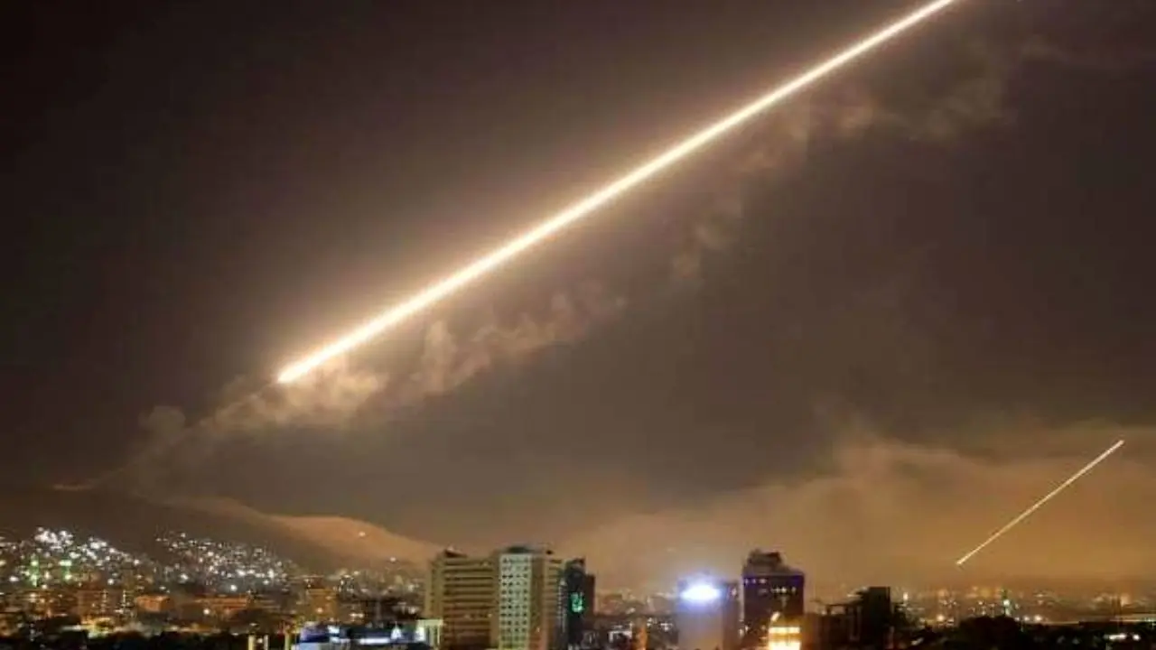 فعال شدن پدافند هوایی سوریه برای رهگیری «موشک‌های متخاصم»