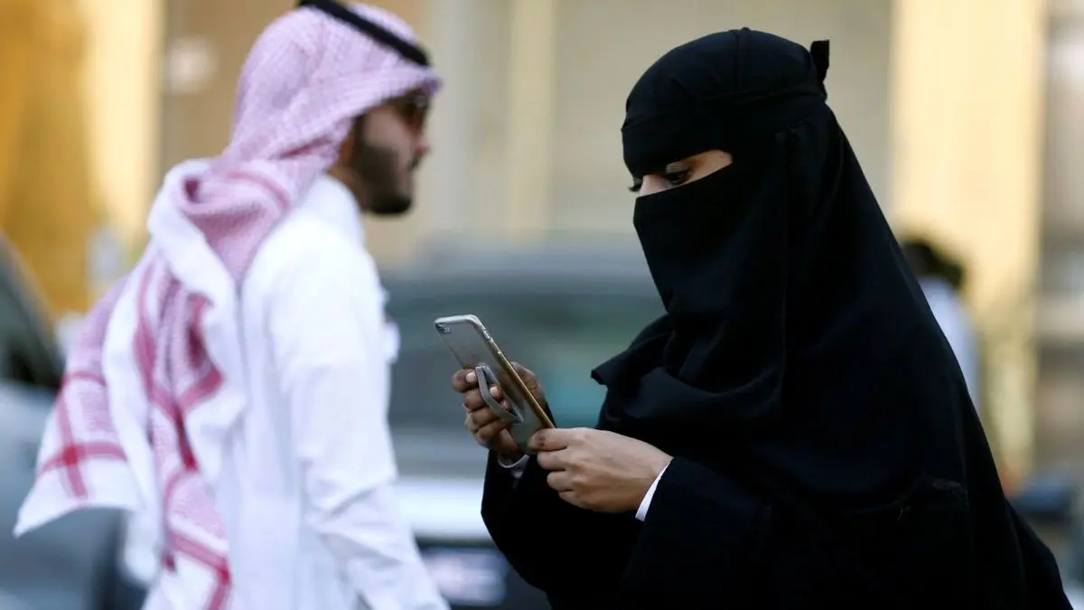 زنان سعودی با پیامک از طلاق خود مطلع می‌‎شوند