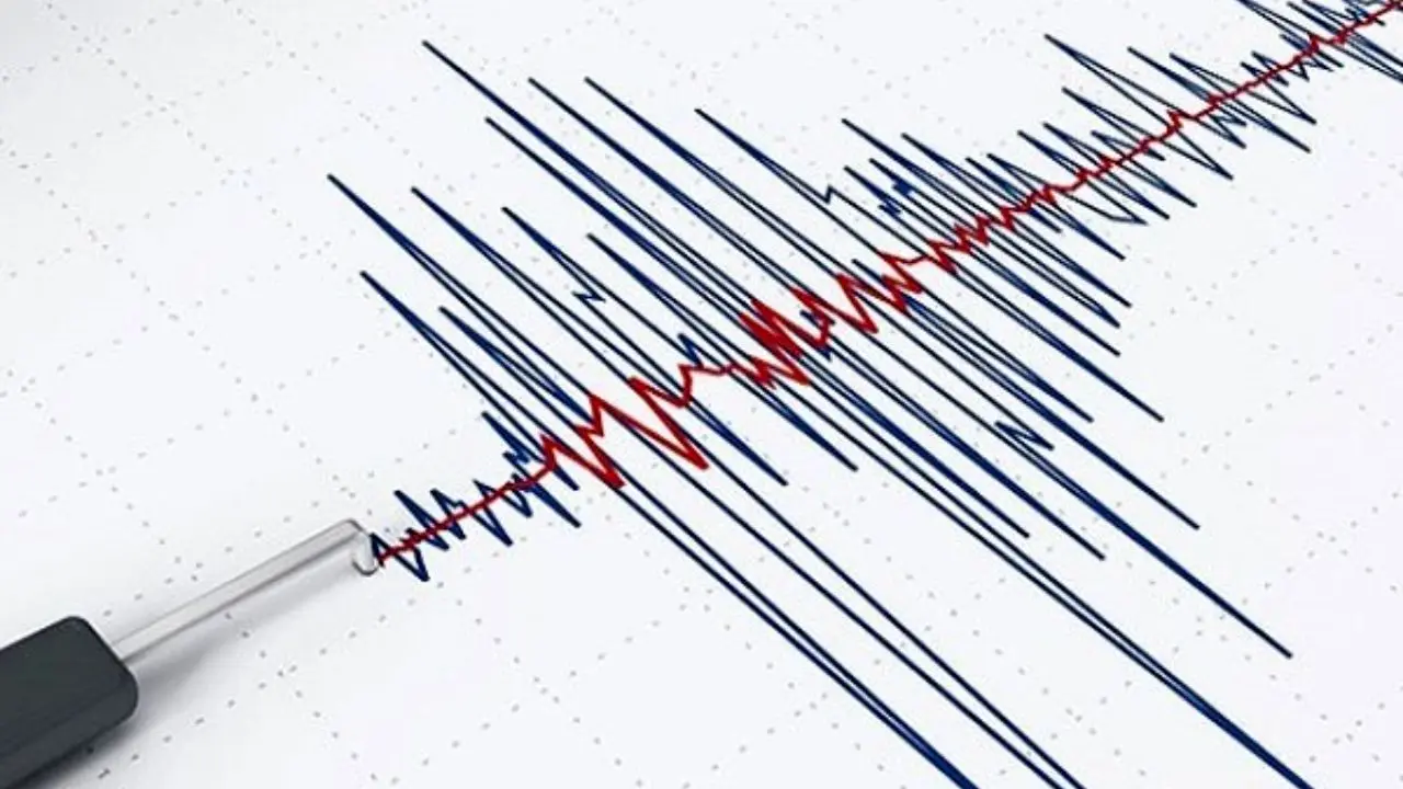 زلزله 5.9 ریشتری گیلانغرب را لرزاند/ بیمارستان‌ها آماده‌باشند
