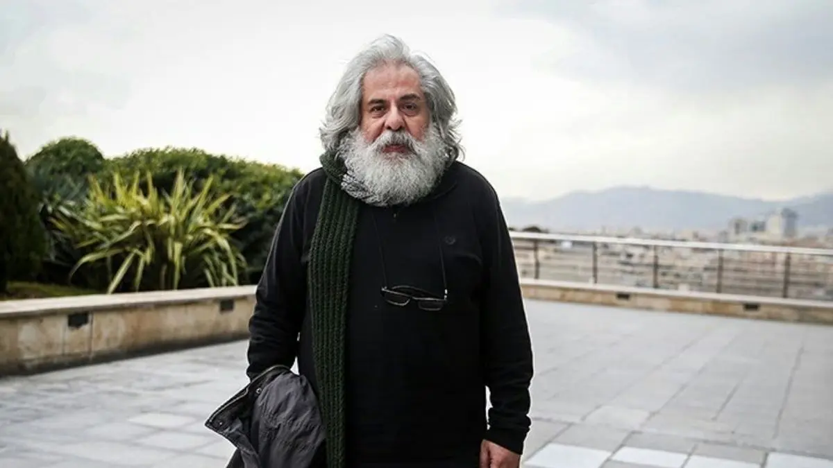 محمد رحمانیان: امنیتی شدن تئاتر، فضای کار را سخت می‌کند