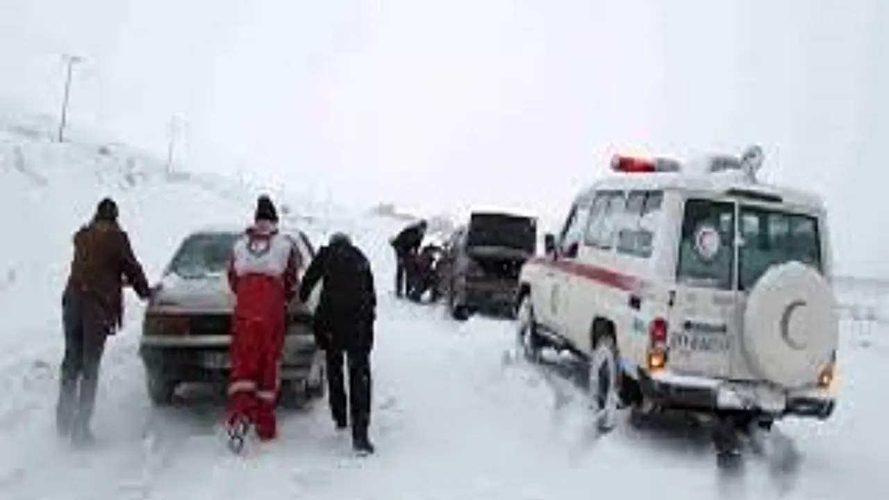 عملیات امدادرسانی به استان‌های متأثر از برف و کولاک
