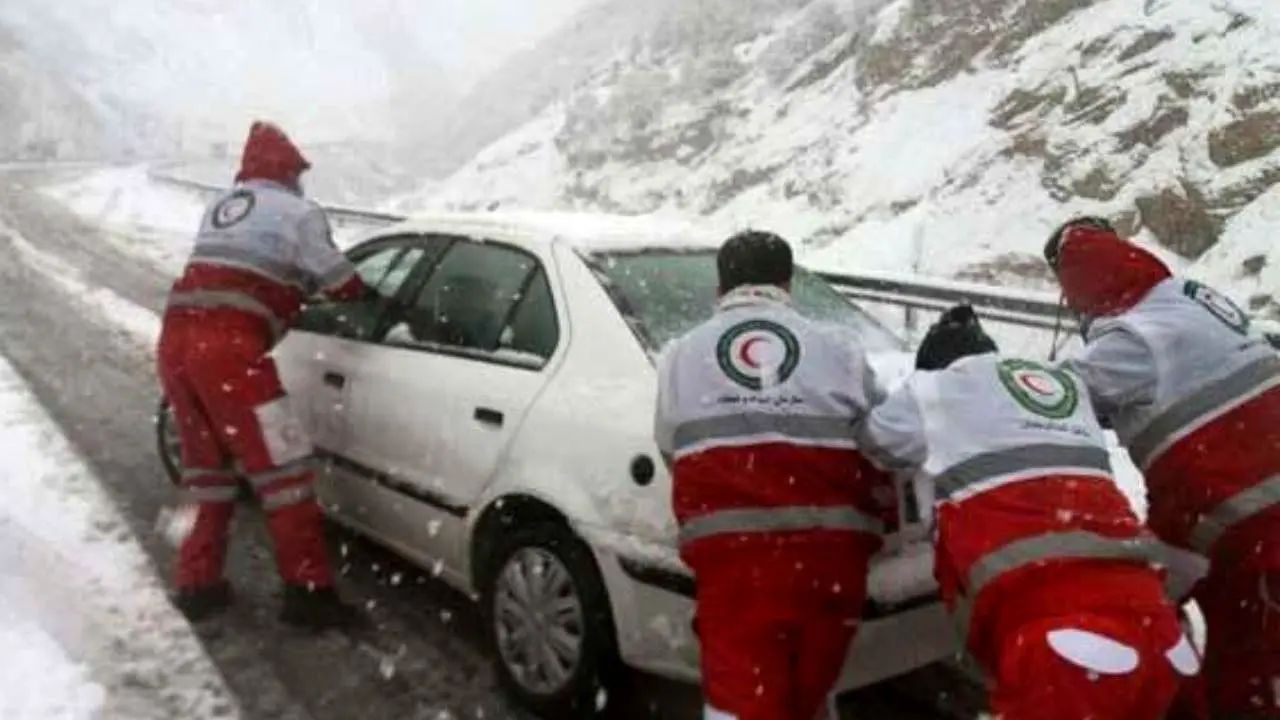 14 استان ایران درگیر برف و باران