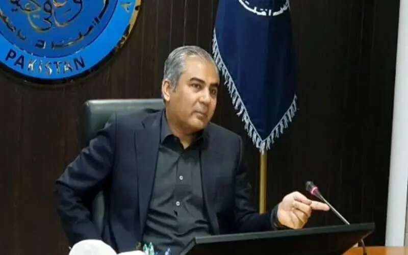 نخست‌وزیر پاکستان، عازم ایران شد