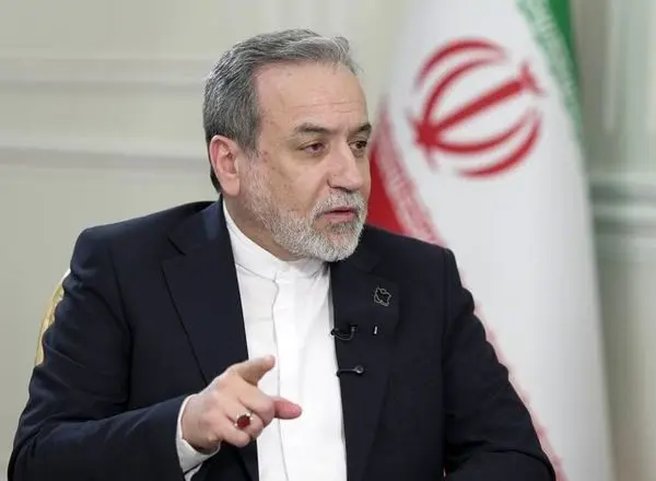 هشدار عراقچی: اگر حمله به زیرساخت‌های ما تکرار شود دیگر هیچ خویشتن‌داری وجود نخواهد داشت