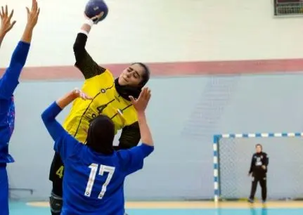 لیگ برتر هندبال بانوان؛ پیروزی ‌پرگل سپاهان با طعم صدرنشینی