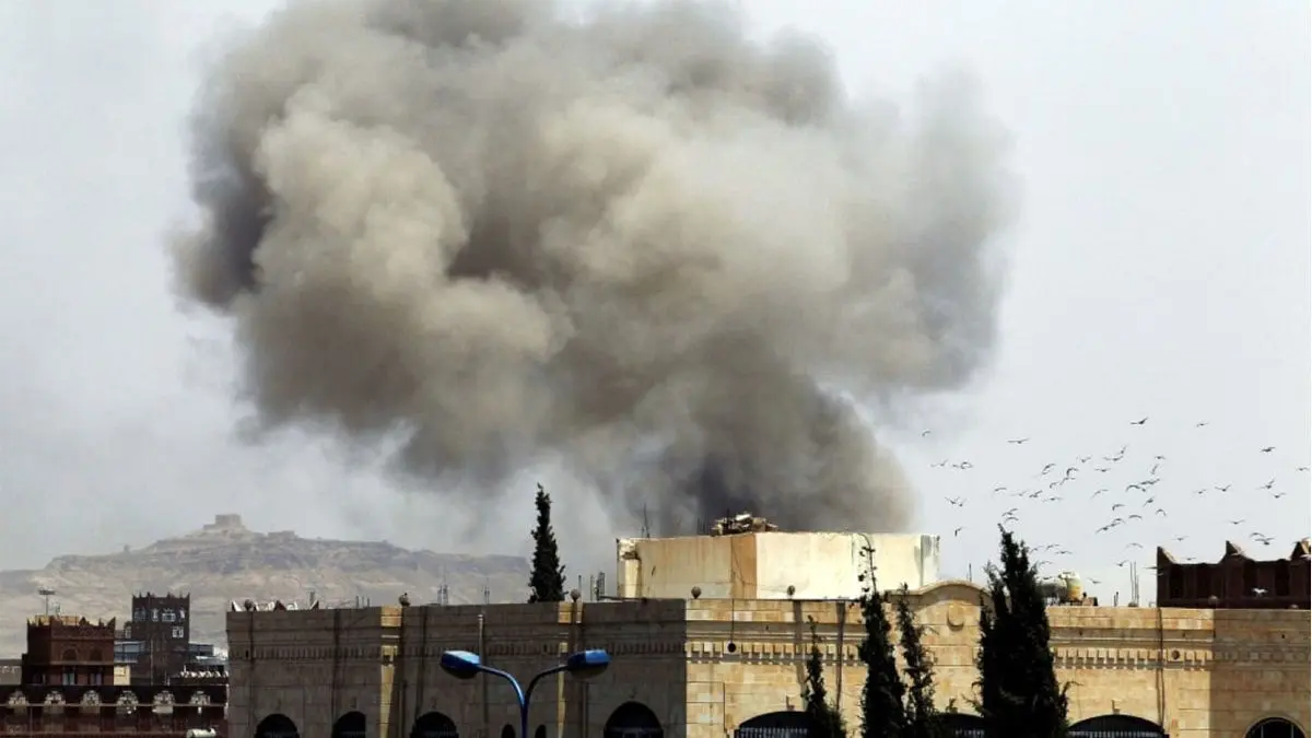 حمله ائتلاف سعودی به وزارت دفاع یمن