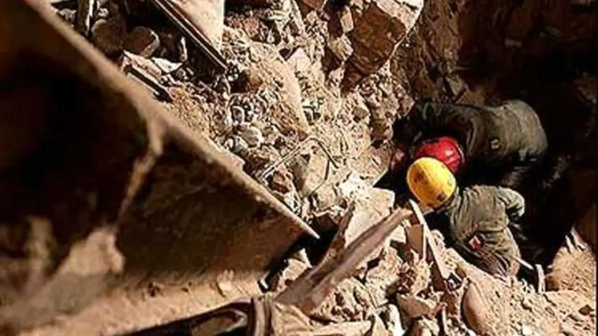 تکذیب خبر تدفین بدون مجوز ۱۵۰ قربانی زلزله
