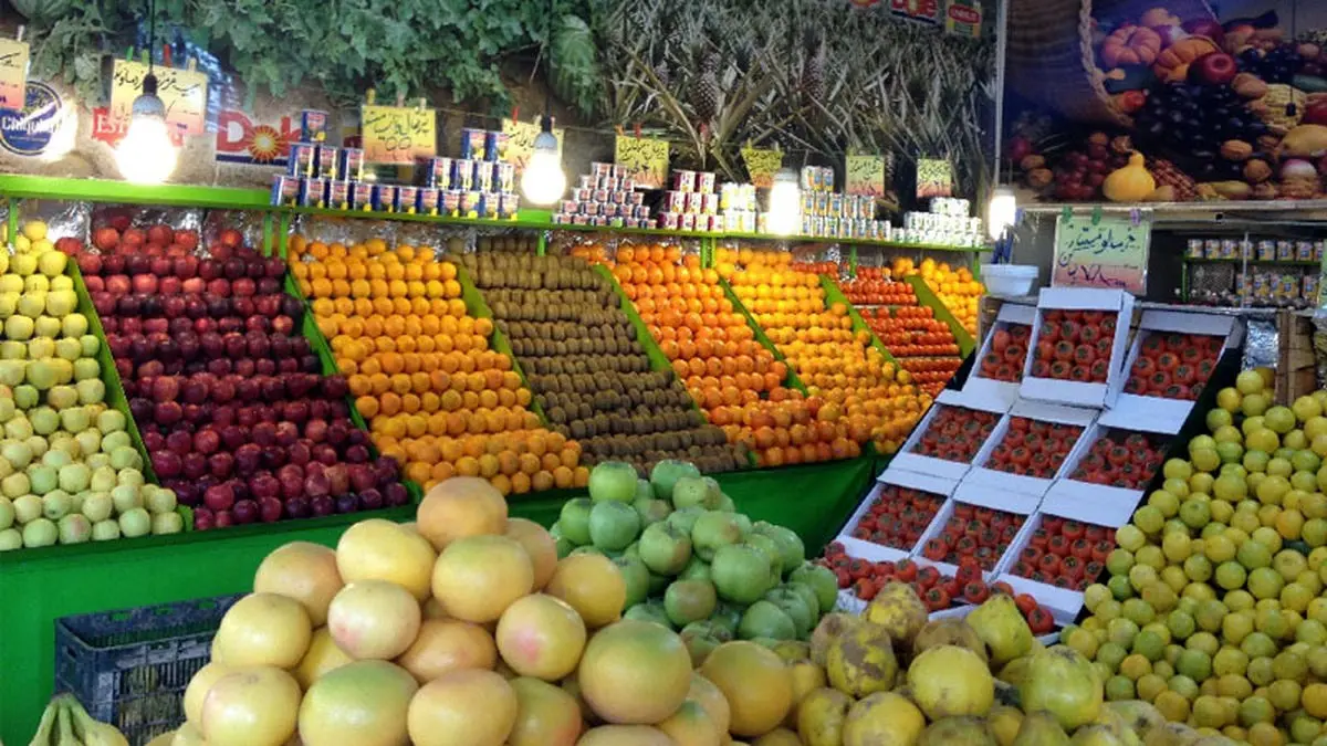 رئیس اتحادیه ملی محصولات کشاورزی: نیازی به واردات میوه نداریم