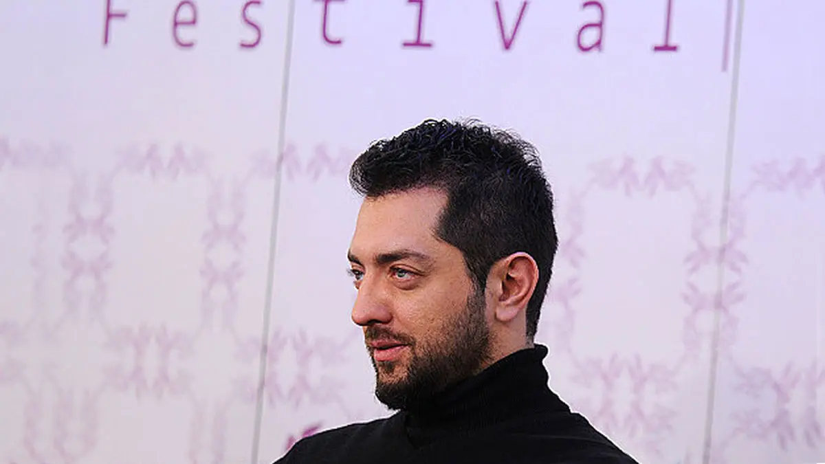 بهرام رادان و بازیگر قدیمی سینما پشت صحنه «چهارراه استانبول» + عکس