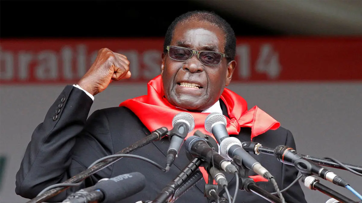 موگابه از استعفا خودداری کرد