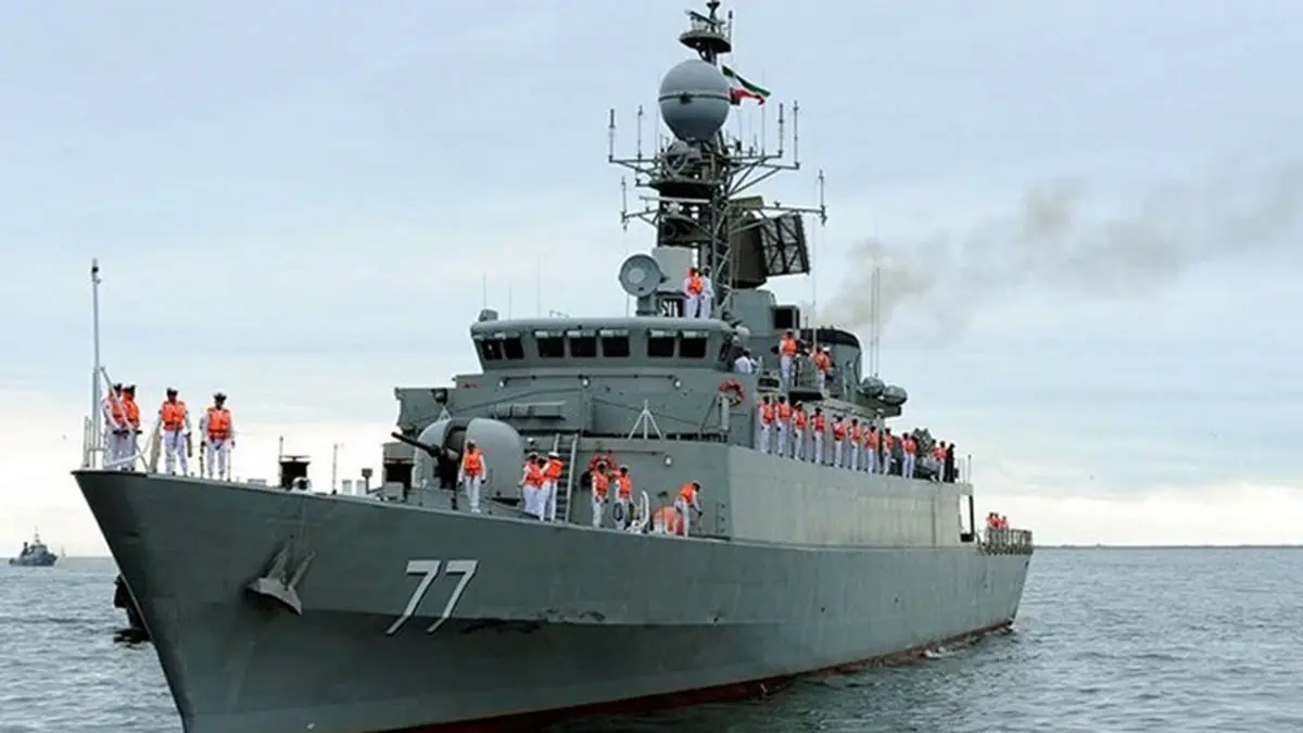 ناوگروه ۵۰ نیروی دریایی ارتش در سریلانکا پهلو گرفت