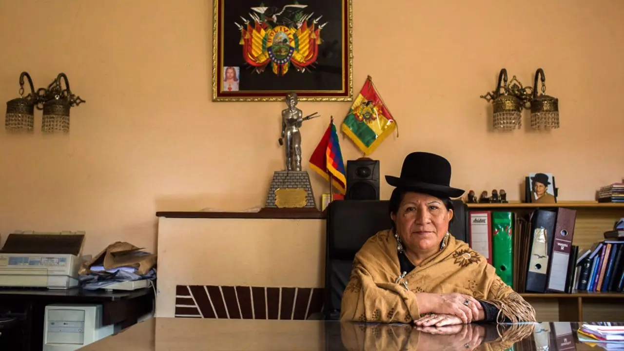 پوشش بومی زنان بولیوی