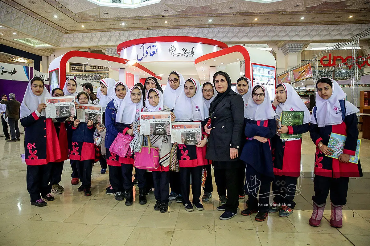 غرفه روزنامه اعتماد در ششمین روز بیست و دومین نمایشگاه مطبوعات و خبرگزاری ها-2