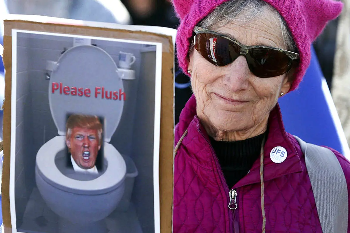 تظاهرات زنان آمریکایی علیه ترامپ