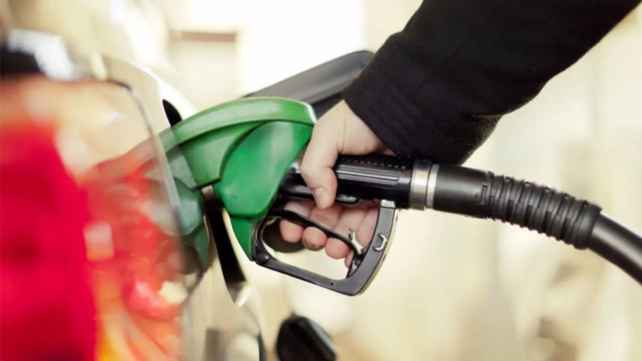 مصرف بنزین در کشور 8 درصد افزایش یافت