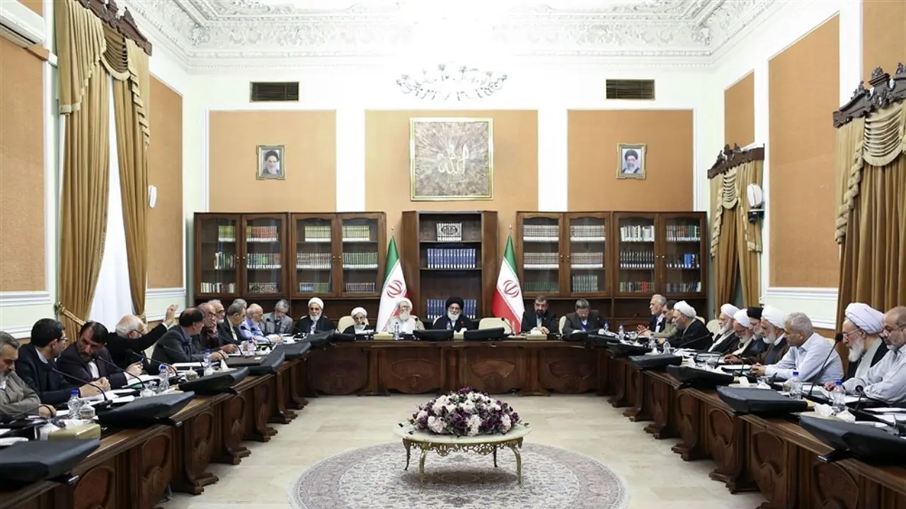 غیبت روسای قوا و احمدی نژاد در جلسه امروز مجمع تشخیص مصلحت نظام