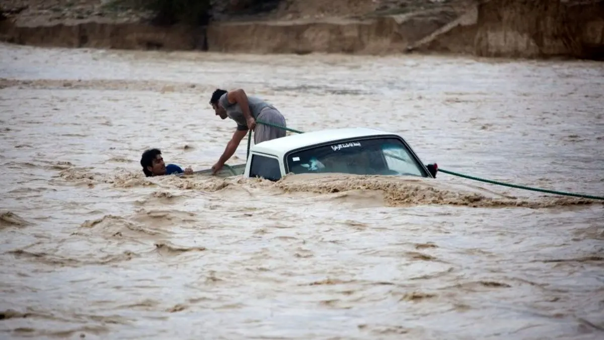 امدادرسانی به 386 نفر در سیل و آبگرفتگی شش استان ایران